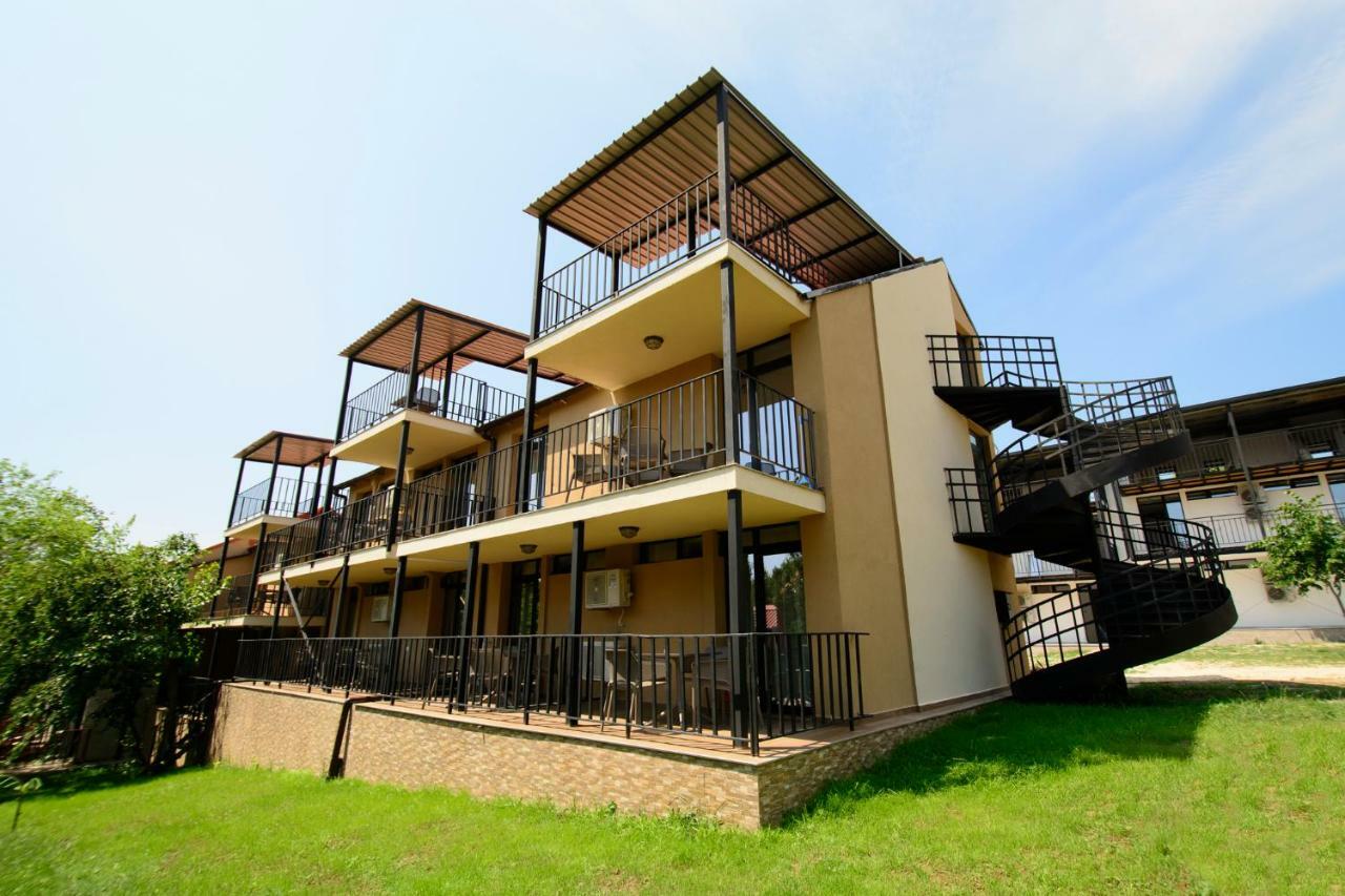 Holiday Village Lozenets Exterior photo
